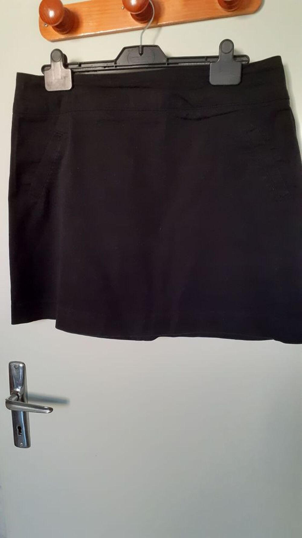 Jupe courte taille 40 Vtements