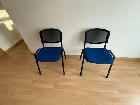 Lot de 10 chaises de bureau bleues et noires 250 Aigrefeuille-sur-Maine (44)