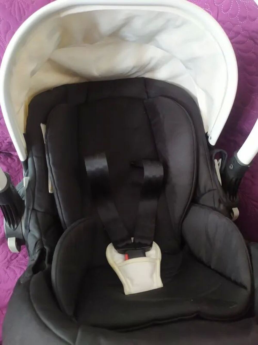 COSY SORTIE DE CLINIQUE TRES BON ETAT Pu�riculture