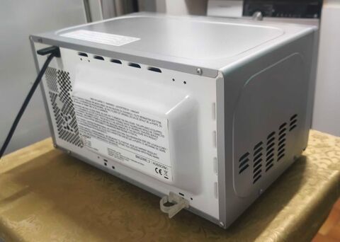 four micro-ondes 25 Asni�res-sur-Seine (92)