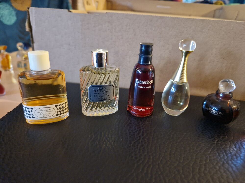 Lot de parfums miniatures Christian Dior 