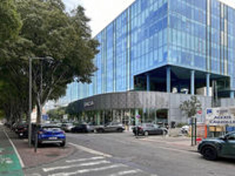   Un bureau de coworking ouvert entièrement équipé pour vous et votre équipe à Marseille, Spaces Boulevard Michelet  