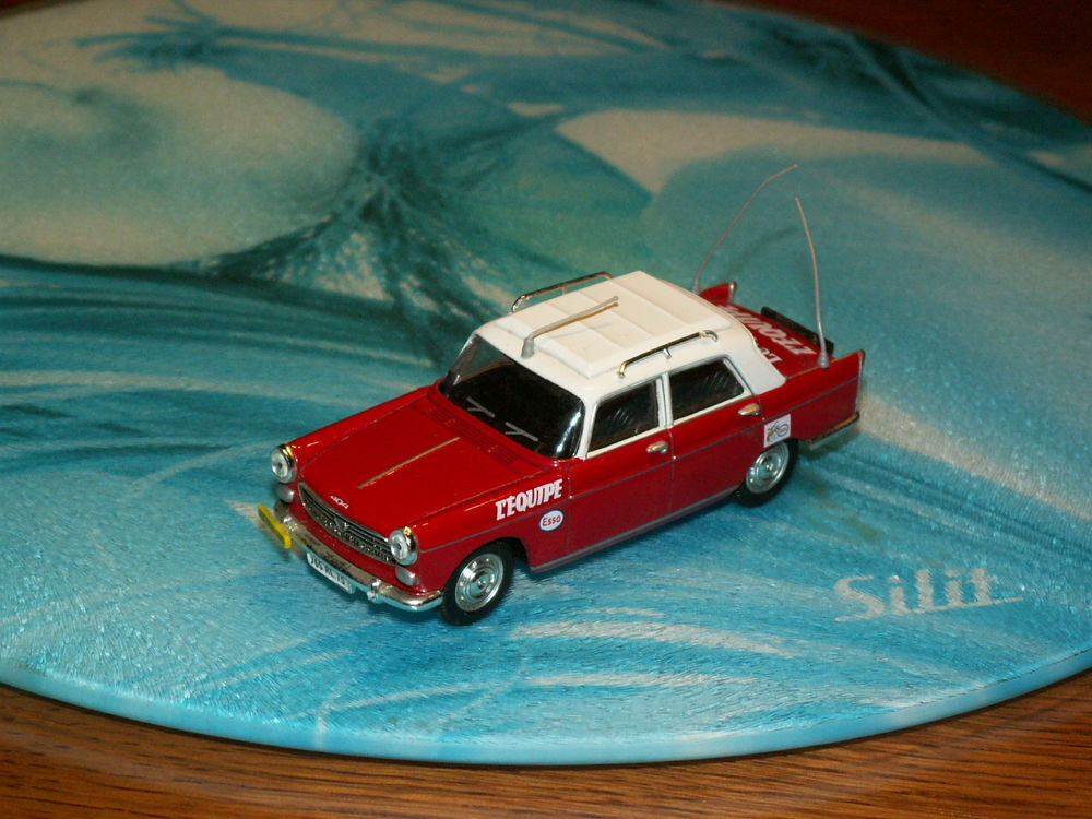 Peugeot 404 Tour de France 68 NOREV 1/43e
Jeux / jouets