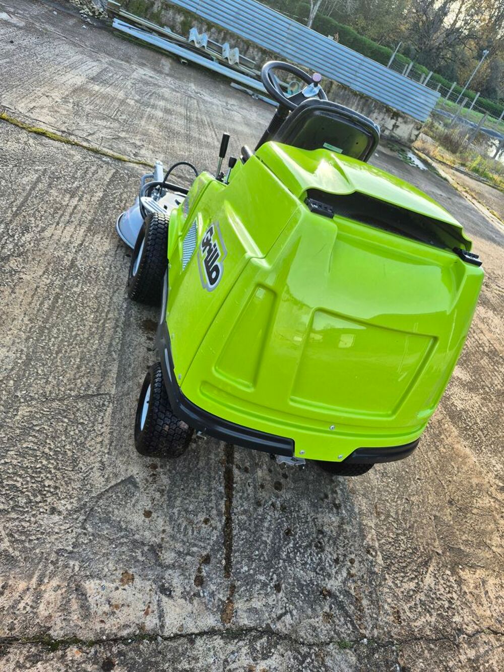 Tracteur tondeuse grillo fd280 Jardin