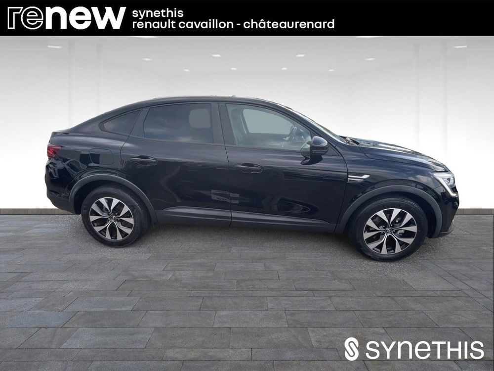 Arkana E-Tech hybride 145 - 22 Evolution 2023 occasion 84300 Cavaillon