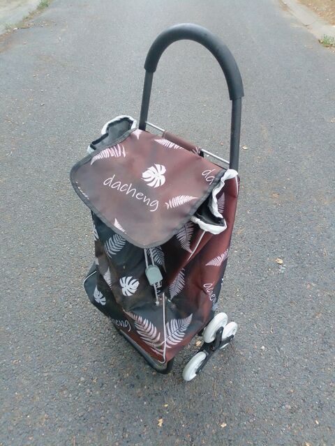 Caddie 6 roues 15 Beauchamp (95)
