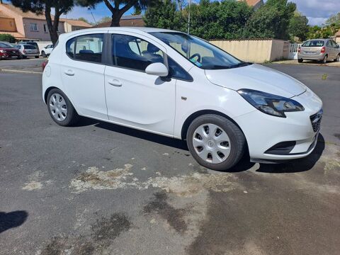Opel corsa 1.4 90 ch Black Edition