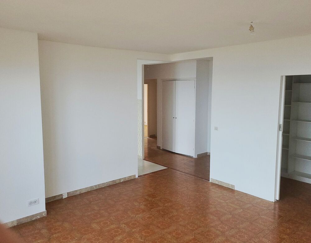 Vente Appartement Très bel appartement situé en Haute Corse à Bastia sud. Bastia