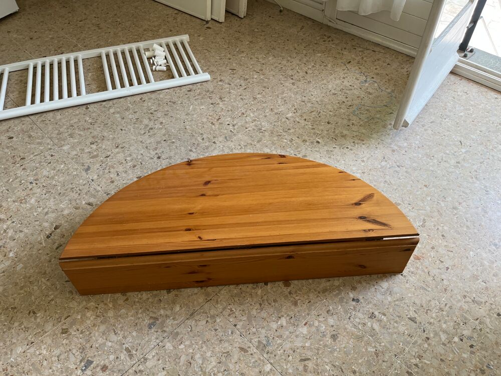 Table pliante murale Meubles