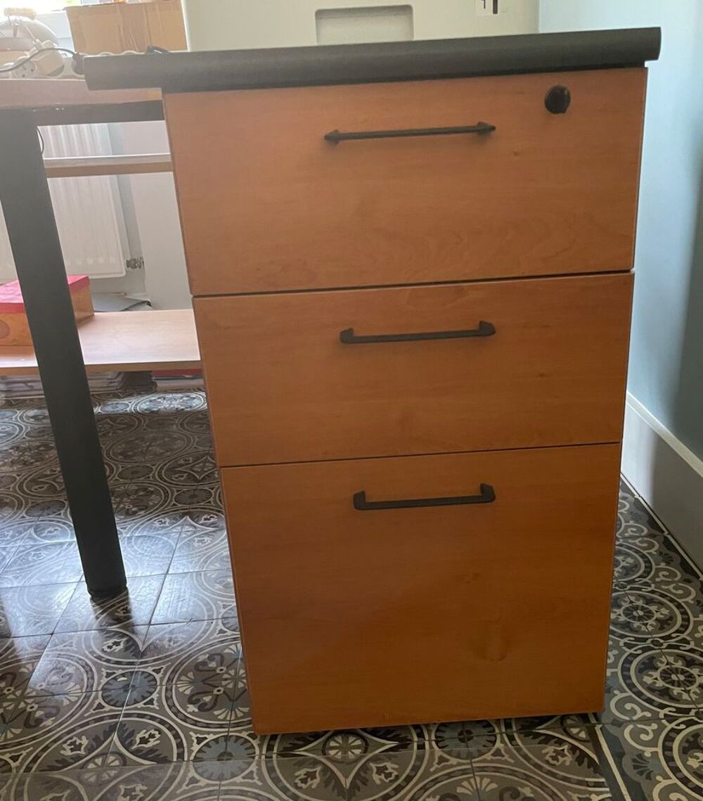   Bureau pro avec retour et caisson- fauteuil direction 