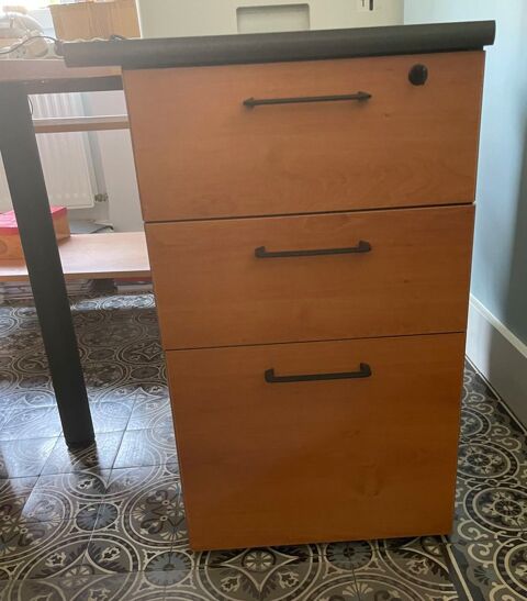Bureau pro avec retour et caisson- fauteuil direction 200 25000 Besançon