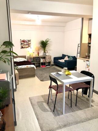  Appartement à louer 1 pièce 28 m² Orléans