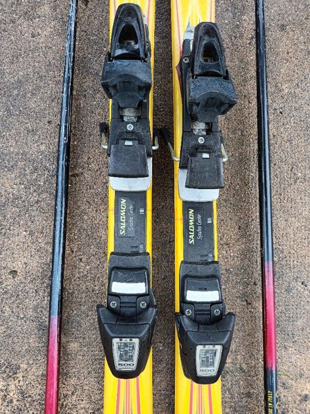 SKIS Sports