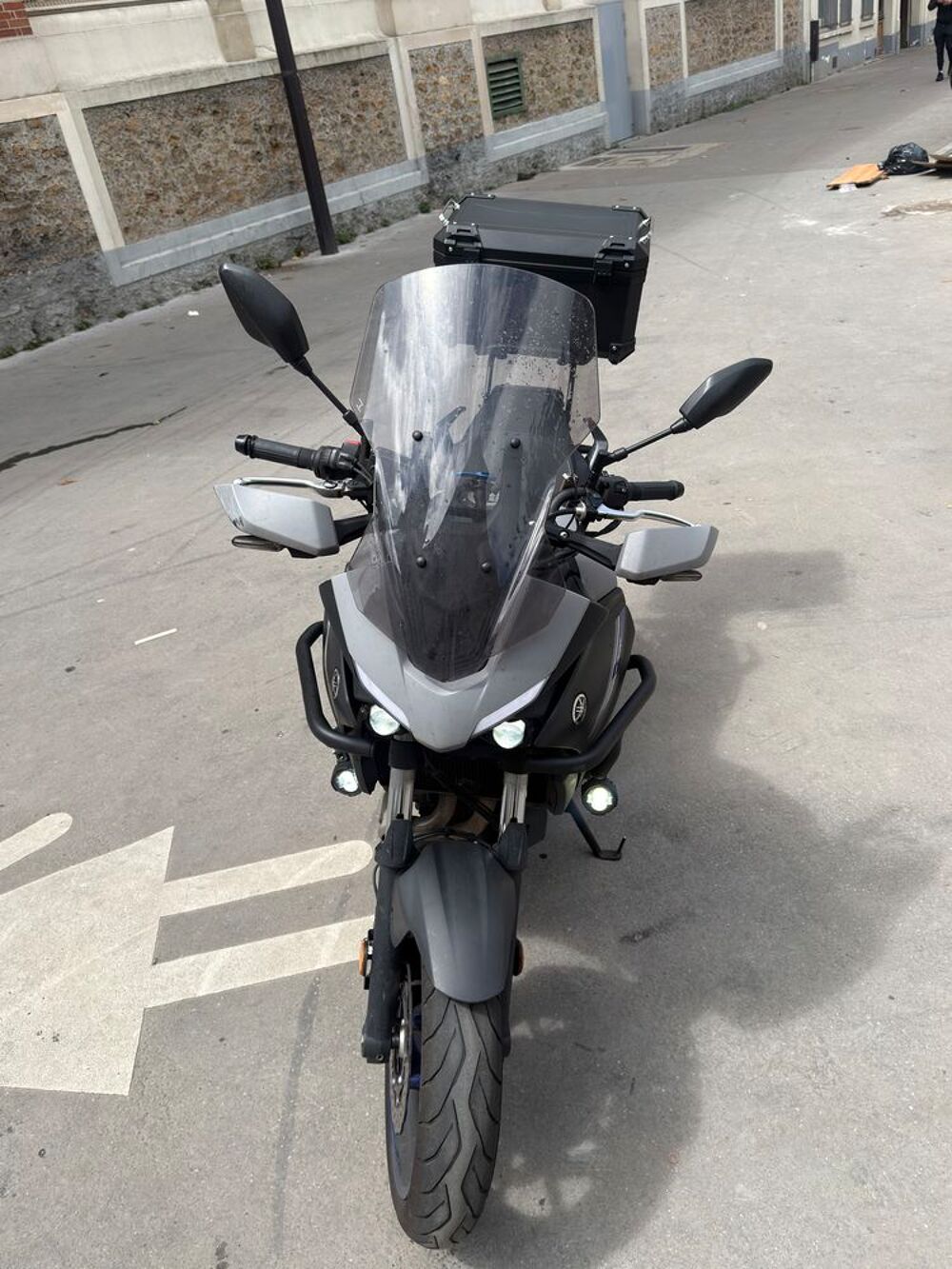YAMAHA 2021 occasion 93500 Pantin