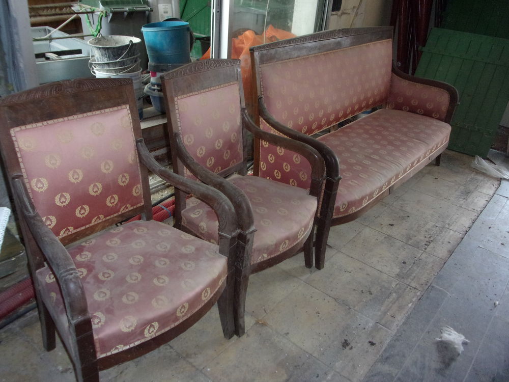 Canap&eacute; et 2 Fauteuils Meubles