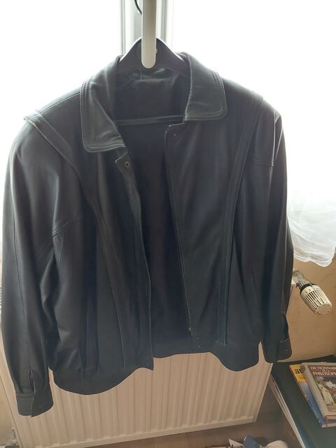 Blouson cuir Noir Femme T42 99 M�ry-sur-Oise (95)
