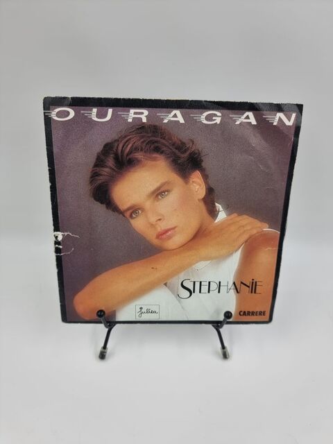 Vinyle 45 tours St�phanie : Ouragan avec fourreau 1 Vulbens (74)