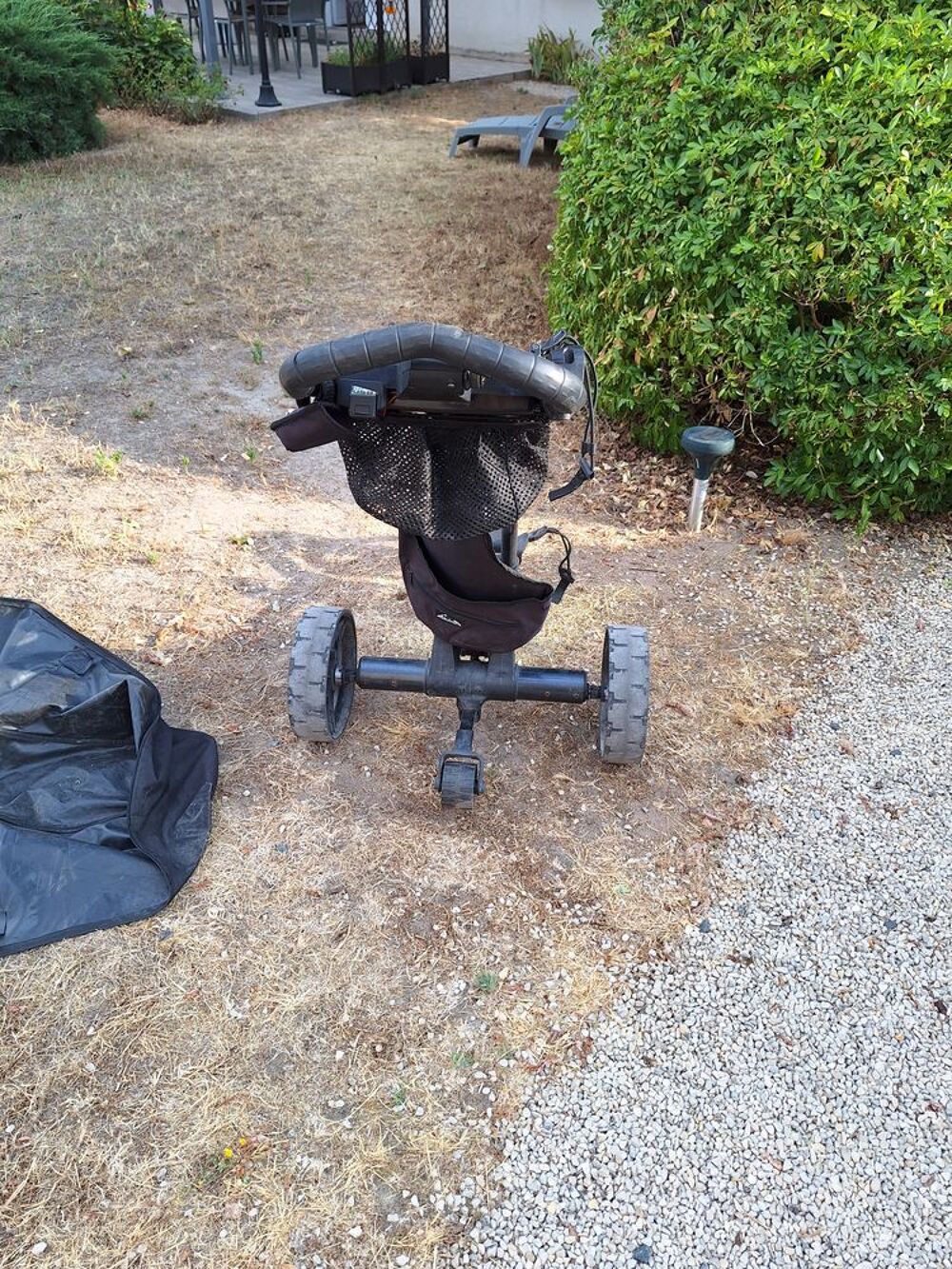 Chariot de golf &eacute;lectrique Sports