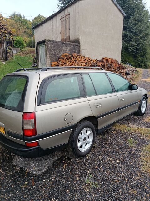 Opel Omega Break 2.5 TD GL 1994 occasion Saint-Privat-de-Vallongue 48240