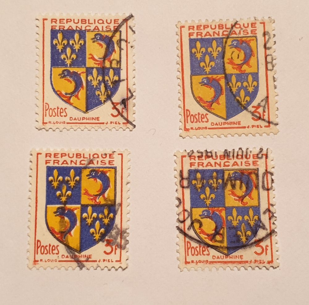 Timbre france blason Dauphin&eacute; 1953 - lot 0.40 euro 