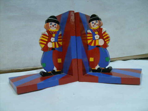 2 serres livres avec clowns 8 Wolxheim (67)