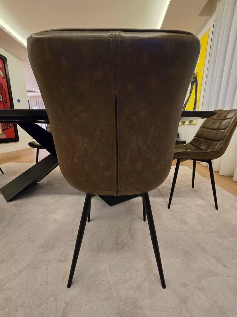 table+&agrave; +manger+avec+6+chaises Meubles