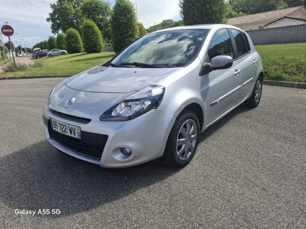 Clio III dCi 85 98g eco2 Expression Clim Euro 4 2011 occasion 38150 Roussillon