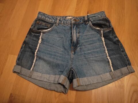 F (156) - 38 ? Short Bleu ? Denim  �Pimkie�  Paris 13 (75)