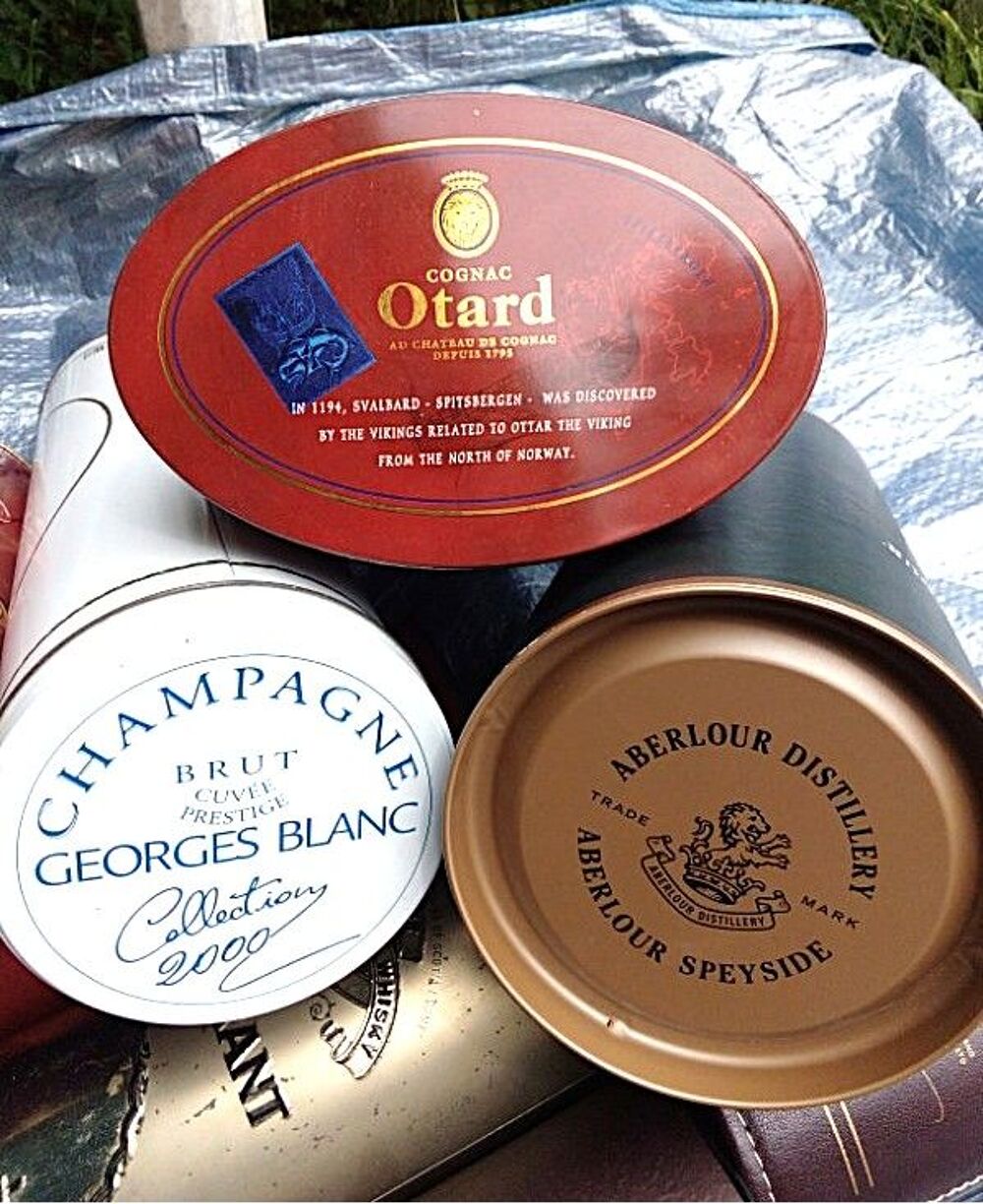 Lot de 11 boites de whisky, champagne, cognac Décoration