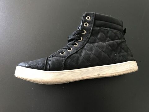 BASKET HAUTES NOIRES P. 39 15 Saint-Genis-Laval (69)