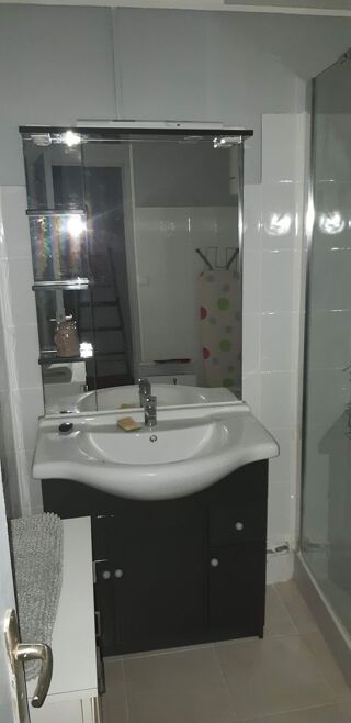  Appartement à louer 1 pièce 22 m²