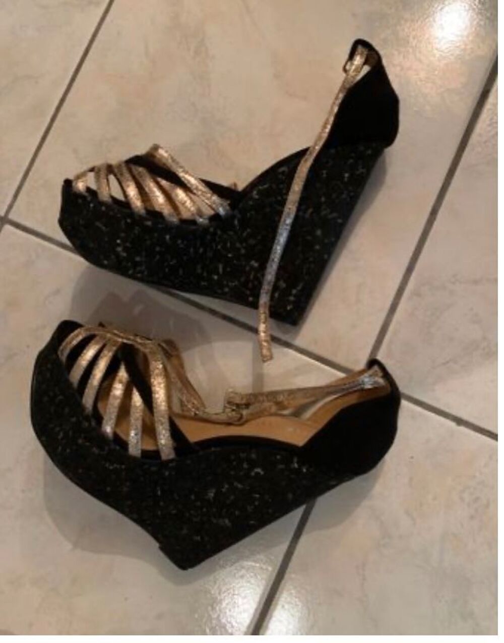 Lot de sandales talons hauts Chaussures