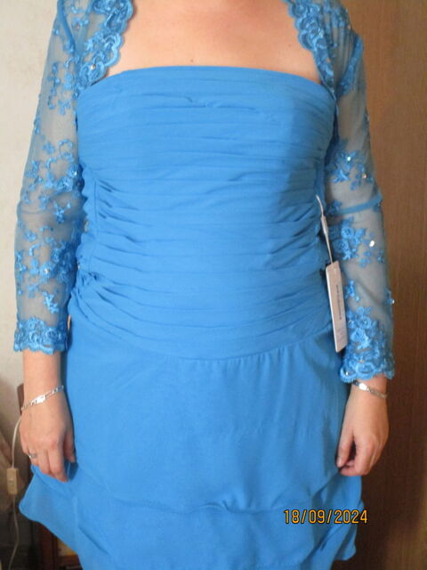 robe de c�r�monie bleue turquoise courte 75 Chanteloup-en-Brie (77)