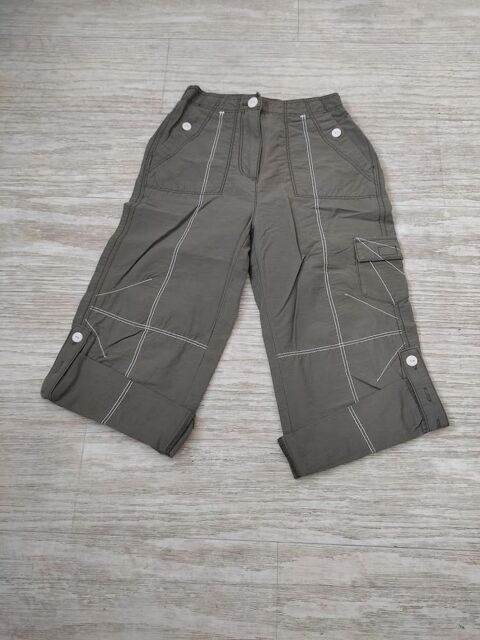 F 9 E (3) - 5 ans -�Pantalon vert - Domyos  D�cathlon  2 Paris 13 (75)