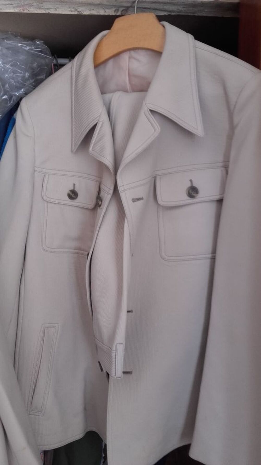 Veste blanche en mohair Vêtements