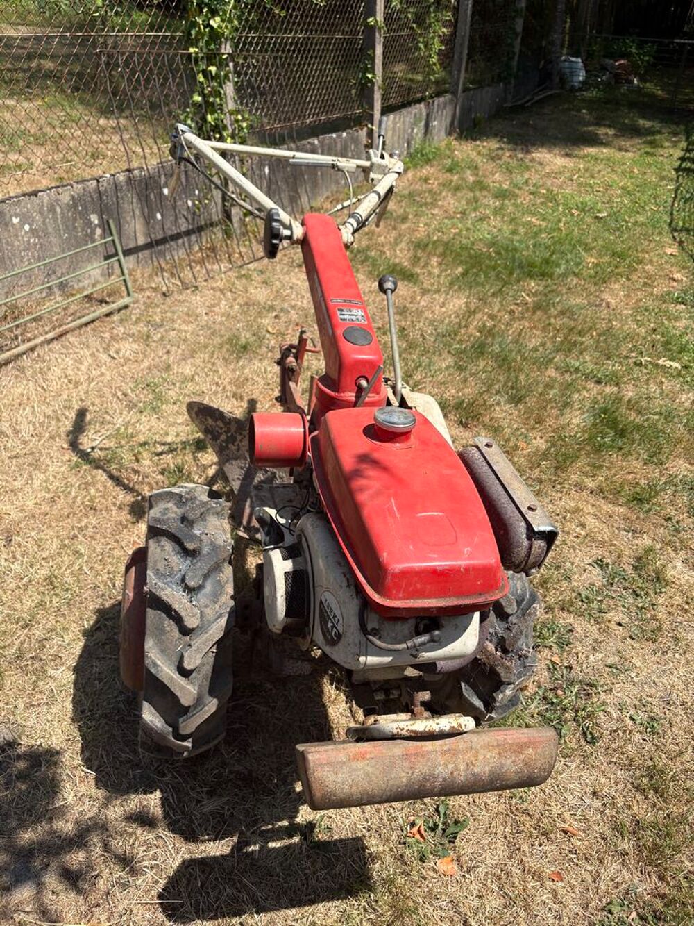 Motoculteur iseki Jardin