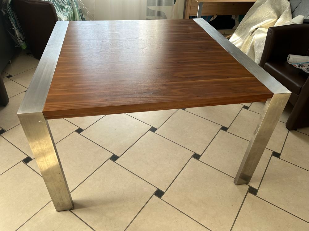 Table de salon carr&eacute;e Meubles