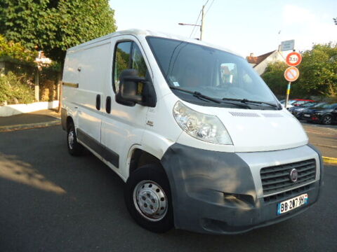 Fiat Ducato DUCATO VITRE 3.0 C H1 2.2 MULTIJET PACK CD CLIM 2010 occasion Viry-Ch&acirc;tillon 91170
