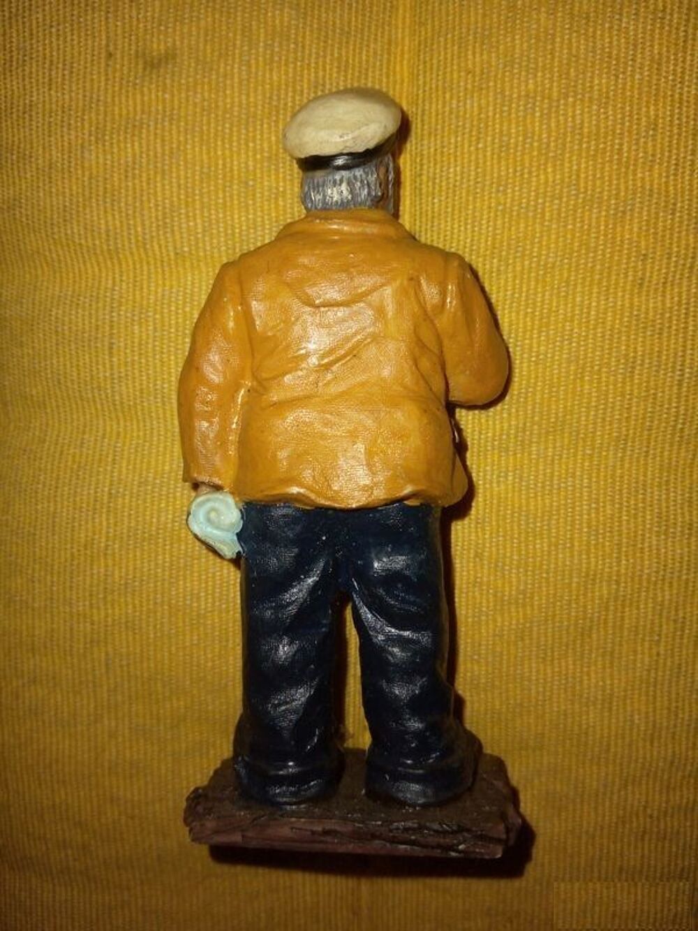 figurine capitaine avec jumelles Décoration