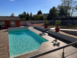  Maison à vendre 10 pièces 195 m²