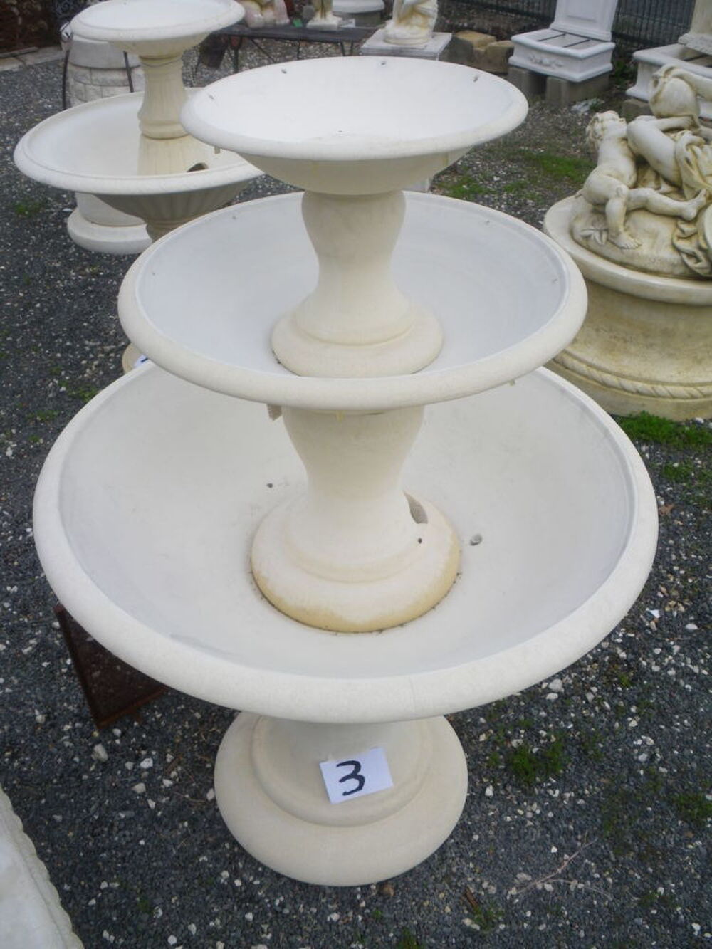 Fontaine en pierre reconstitu&eacute;e non g&eacute;live Décoration