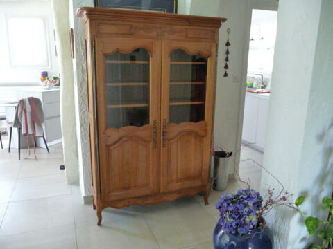 Biblioth�que vitr�e 300 Juan Les Pins (06)