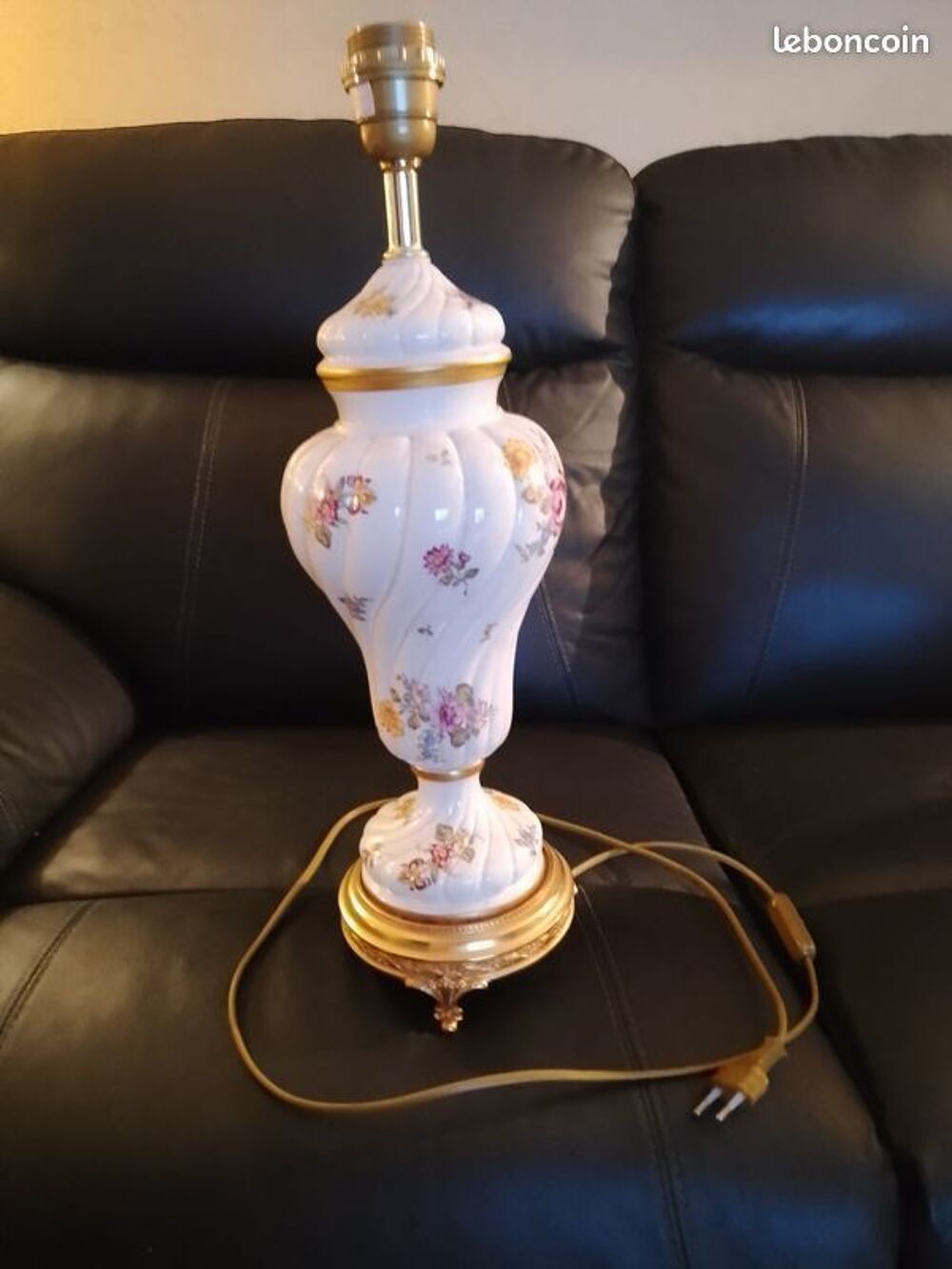 Classic English Garden Porcelain Vase Lampe louis nichole Décoration