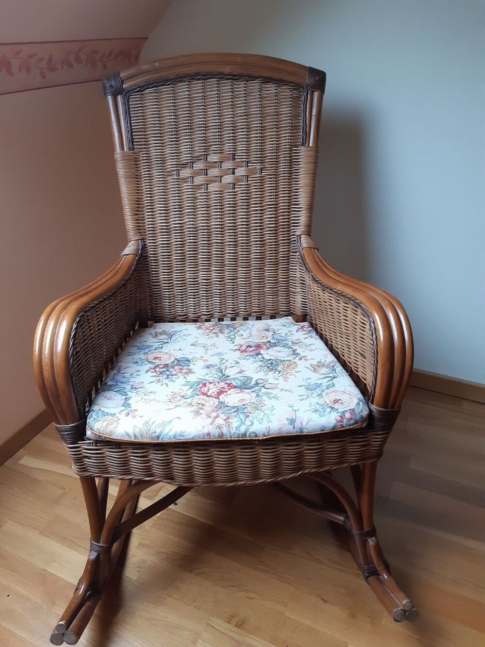 ROCKING CHAIR Meubles