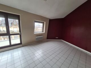  Appartement à louer 2 pièces 48 m²