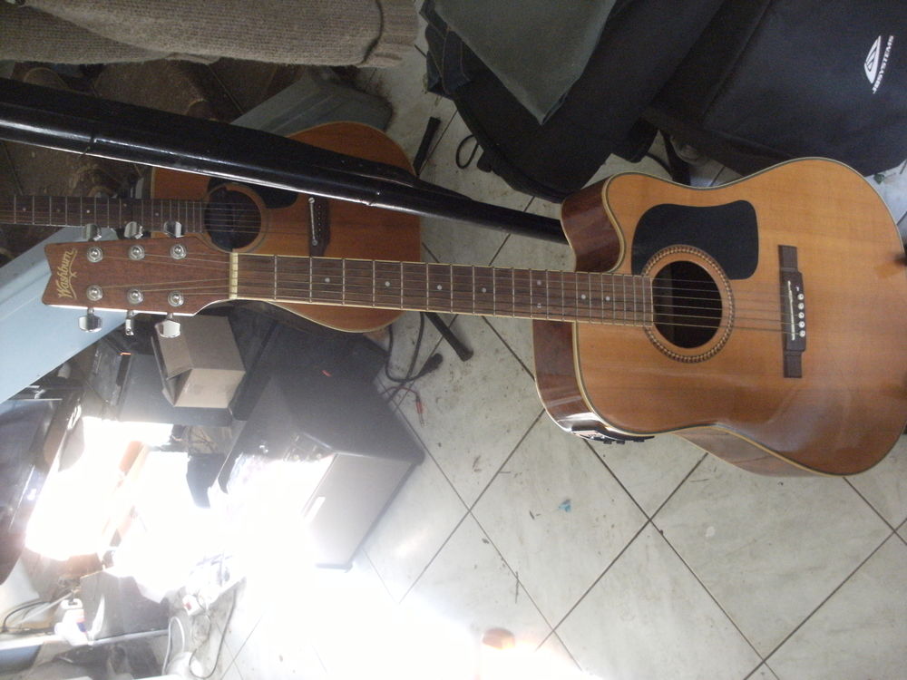 GUITARE ELECTRO ACOUSTIQUE WASHBURN D10 SCE nat Instruments de musique