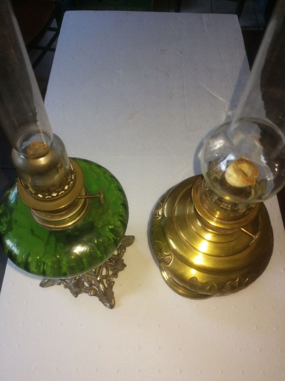 2 lampes &agrave; p&eacute;trole Décoration