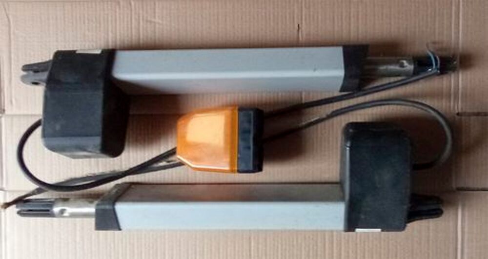 V&eacute;rins de portail Bricolage