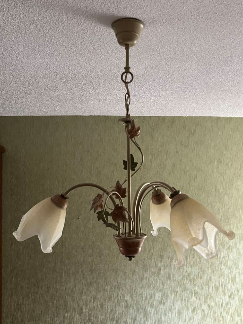 SUSPENSION VINTAGE FEUILLES DE LIERRE faire offre Décoration
