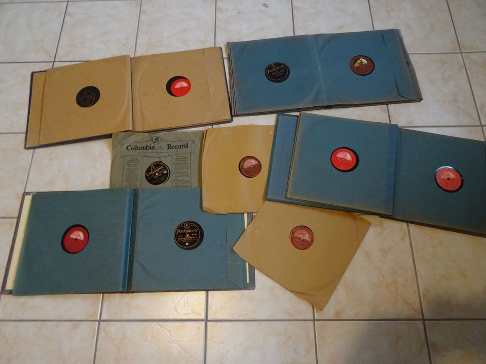 disques anciens 78 tours, d:30 cm. CD et vinyles